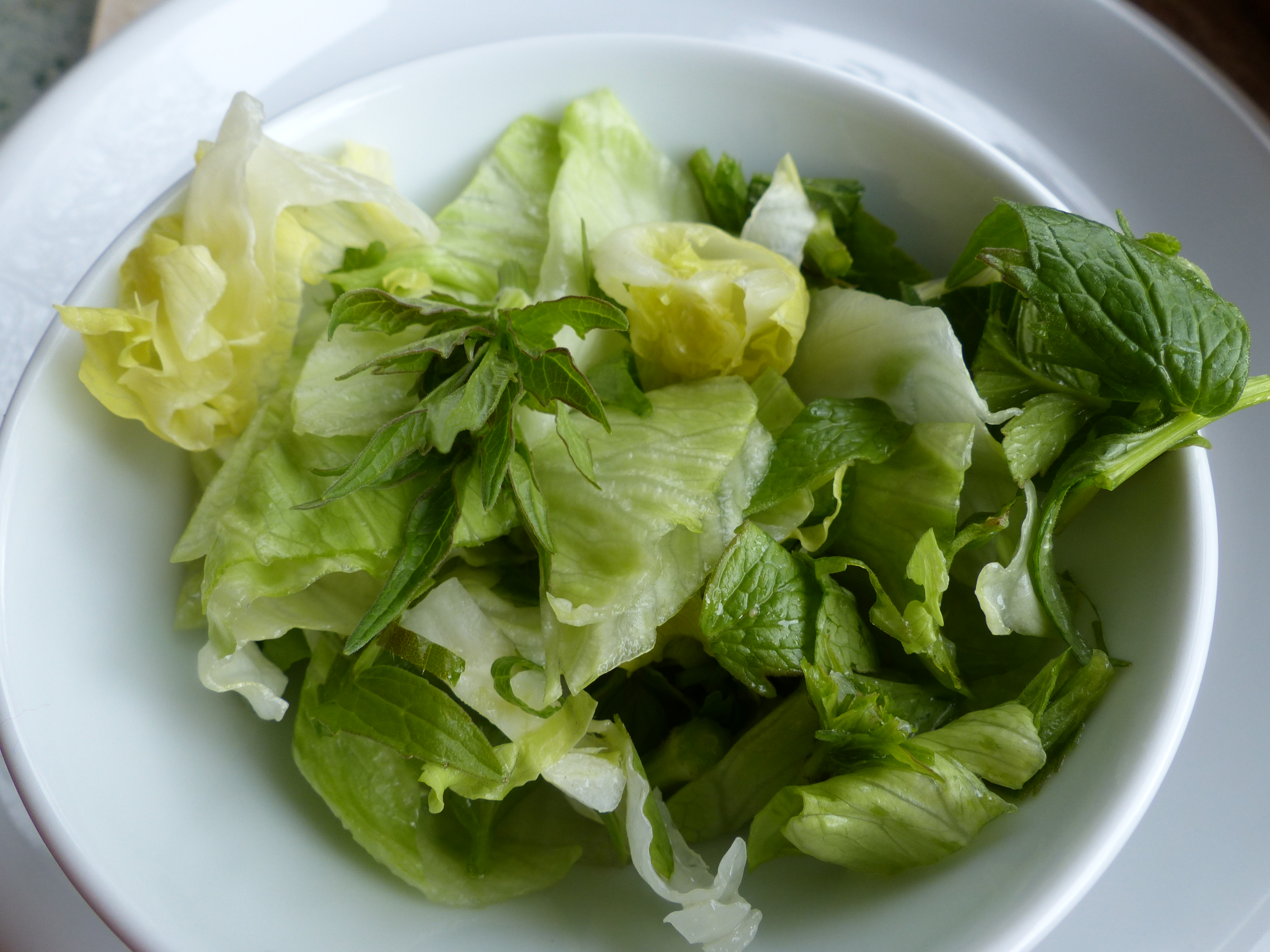 Salat mit Baldrian