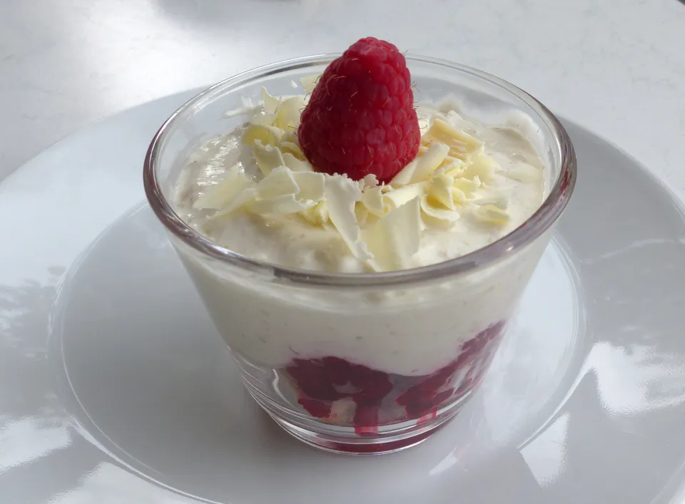 Himbeer-Tiramisu im Glas