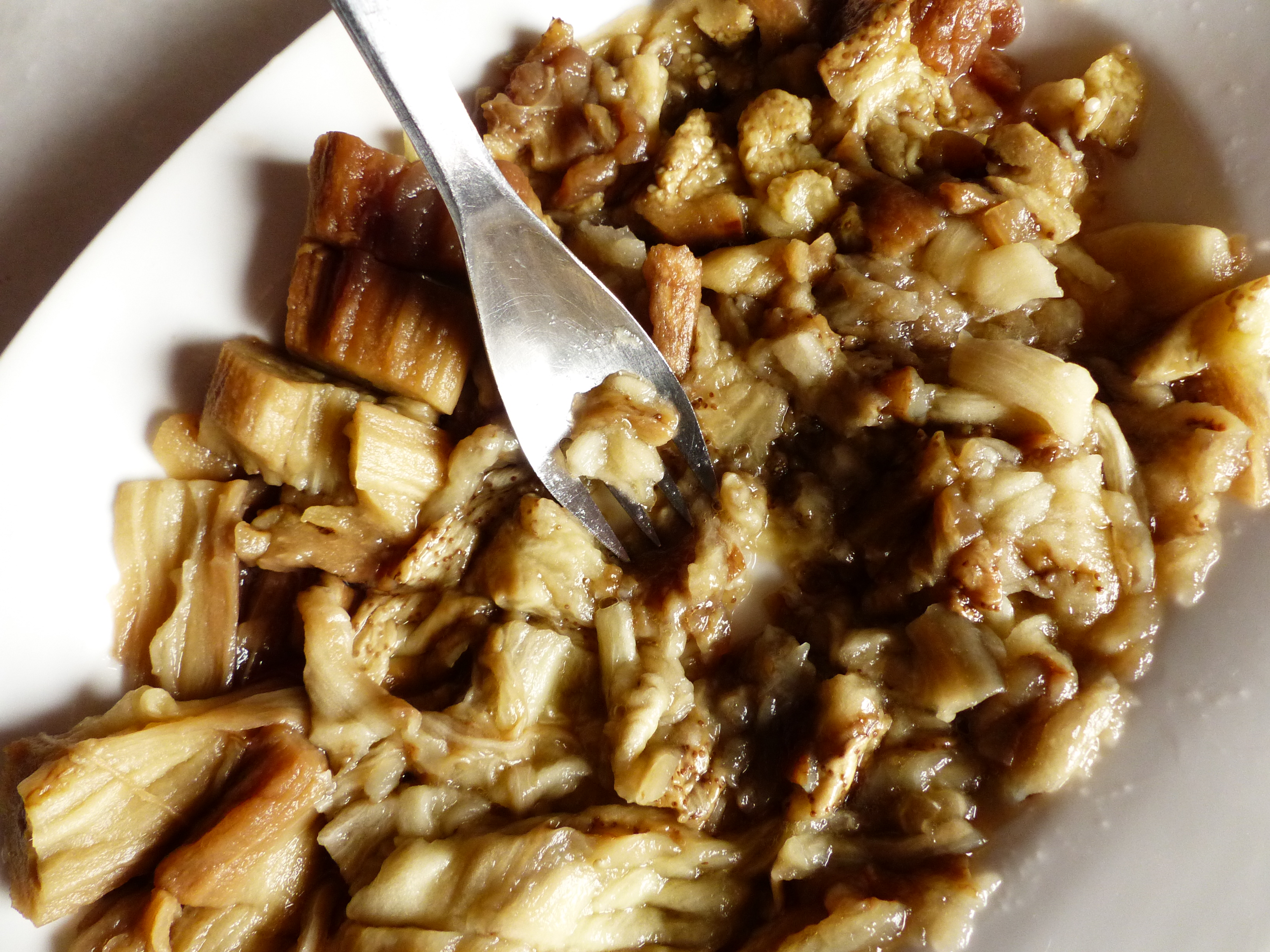 Auberginen-Sesam-Dip