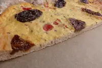 Pizza Bianca mit Frischkäse  