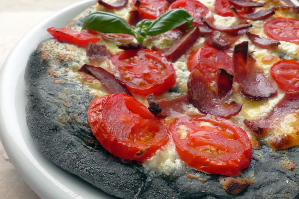 Pizza nera