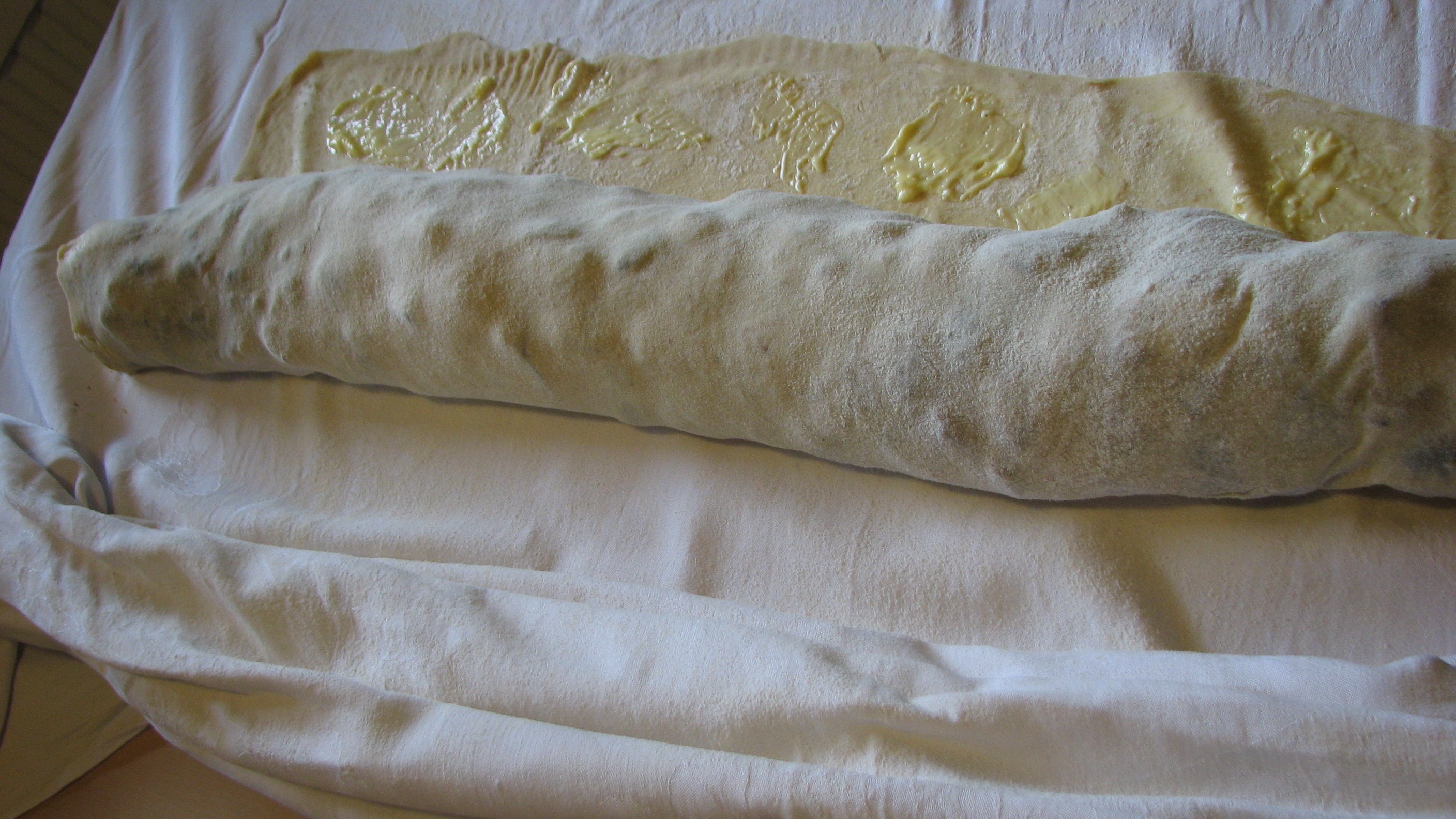 Zwetschken-Mohn-Strudel