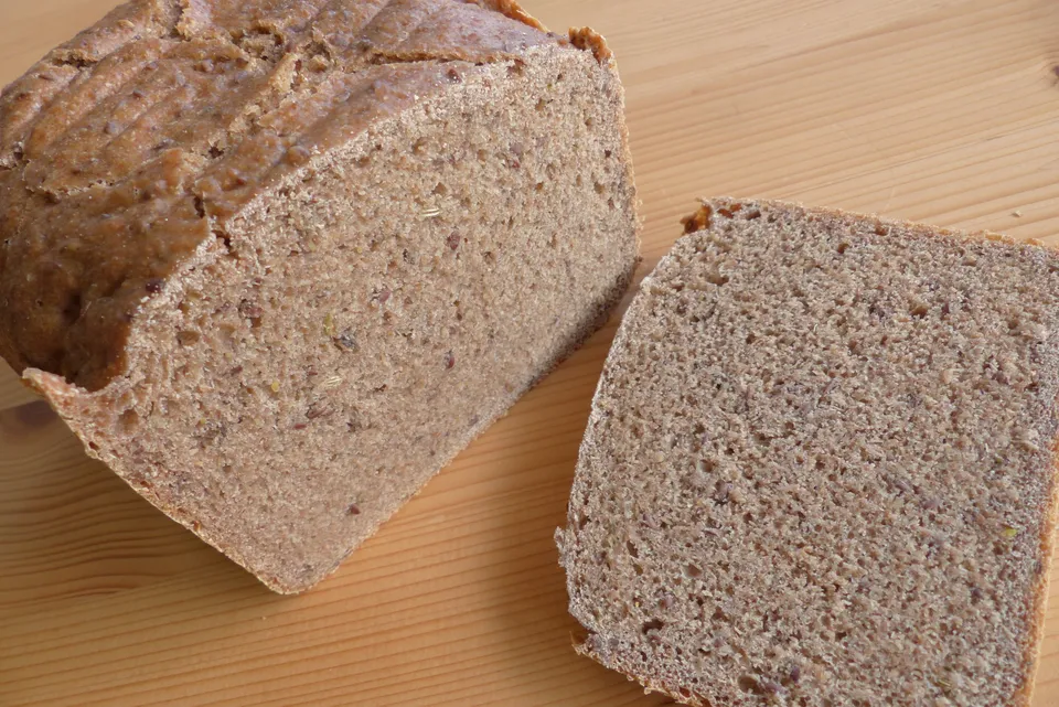 Brot mit Joghurt und Backpulver