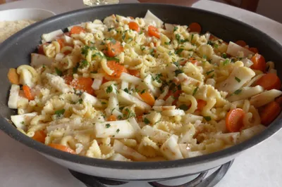 One-Pot-Pasta mit Knollensellerie
