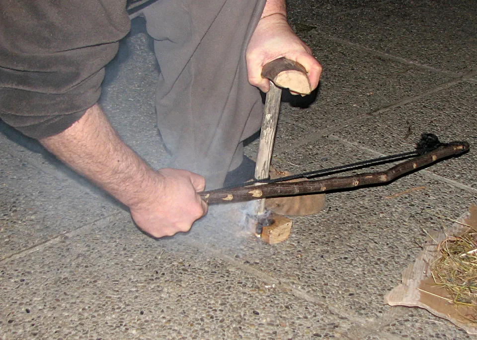 Über das Feuerbohren