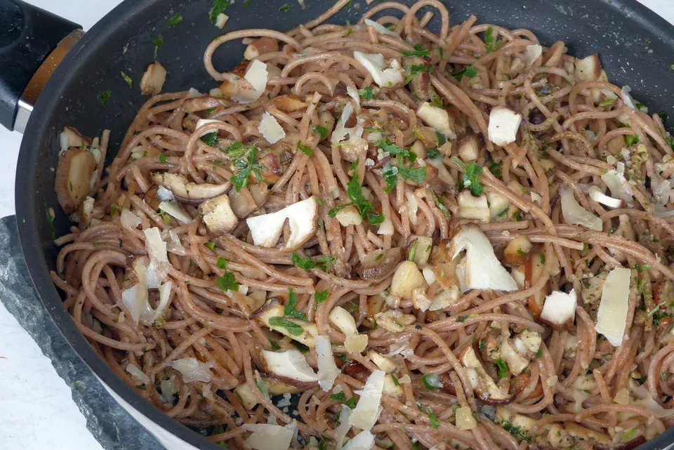 Spaghetti mit Steinpilzen