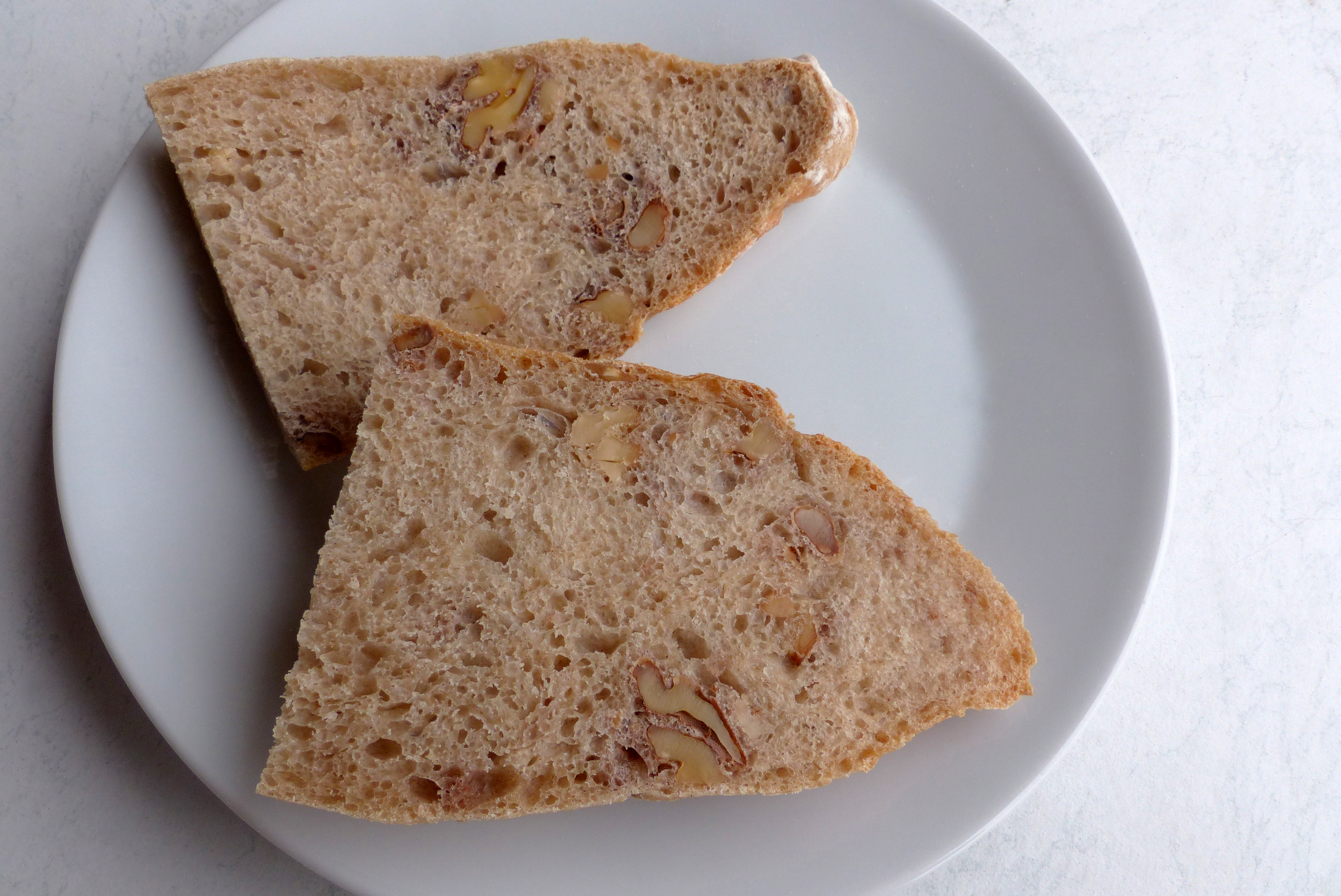 Baguettes mit Nüssen