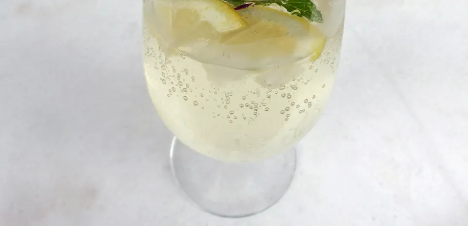 Longdrink "Hugo"