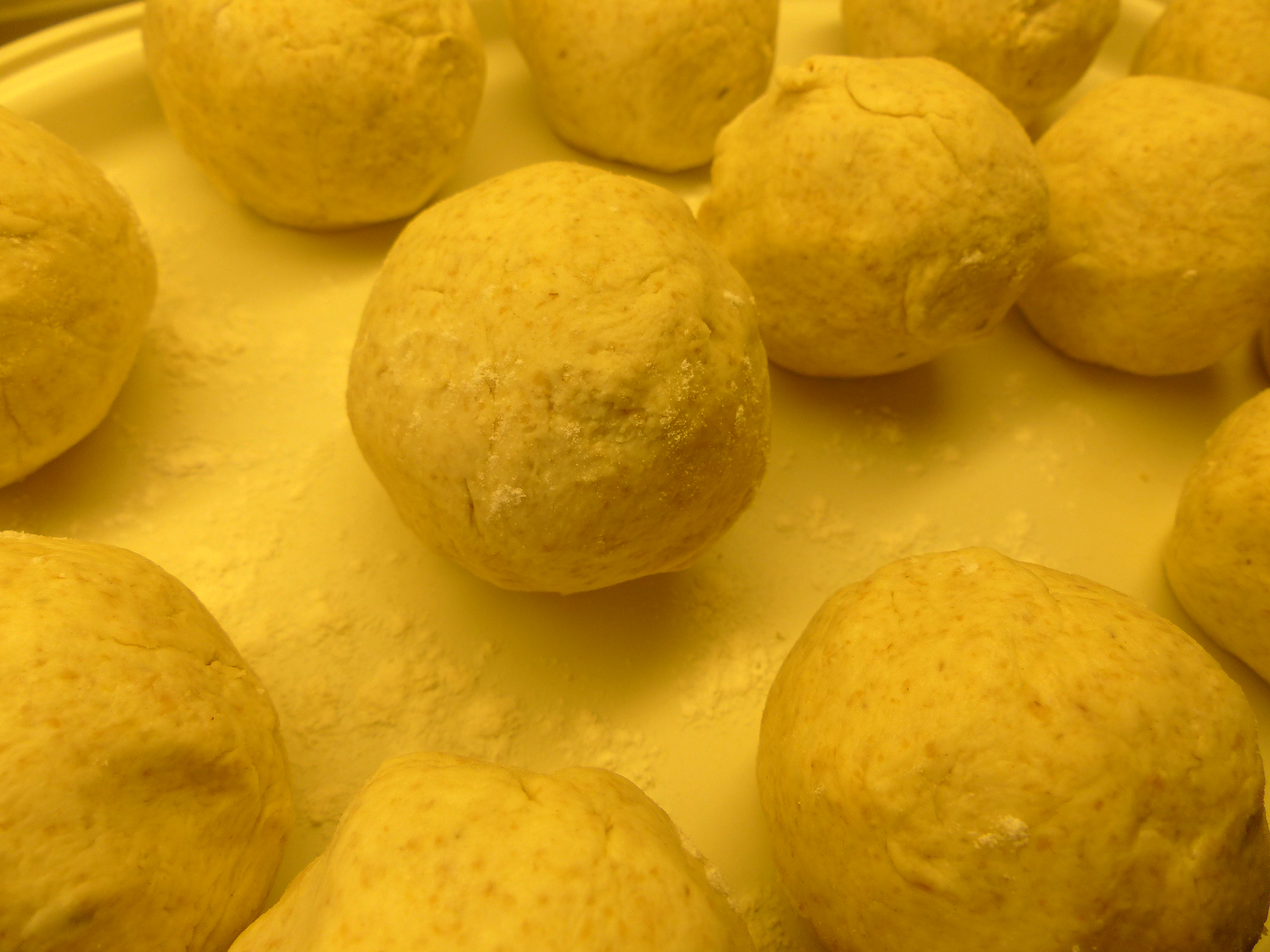 Marillenknödel, Zwetschkenknödel