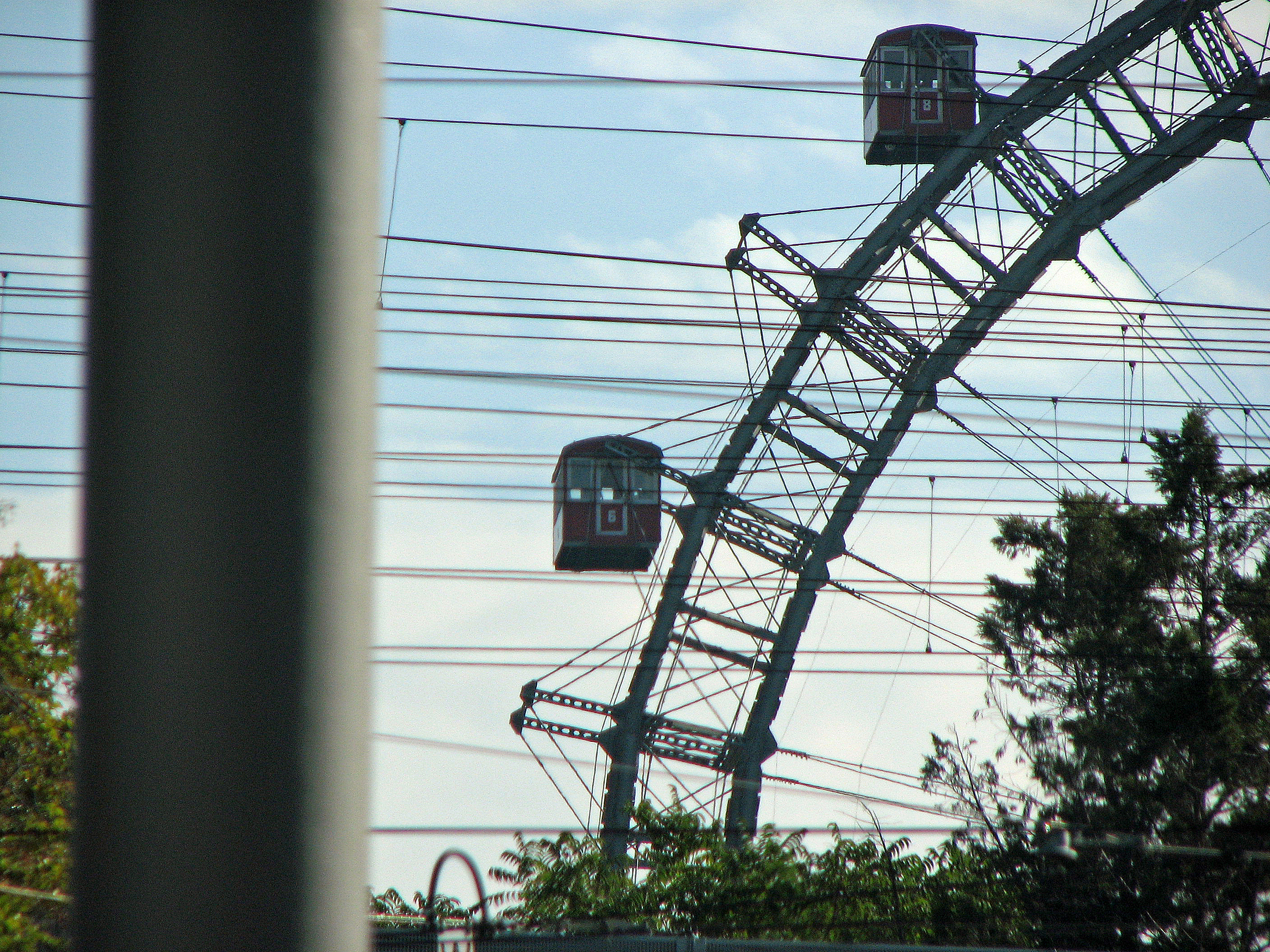 <p><a href="https://www.praterwien.com/startseite/ "><span><span><span>Schwungvoller Auftakt im Prater </span></span></span></a></p>