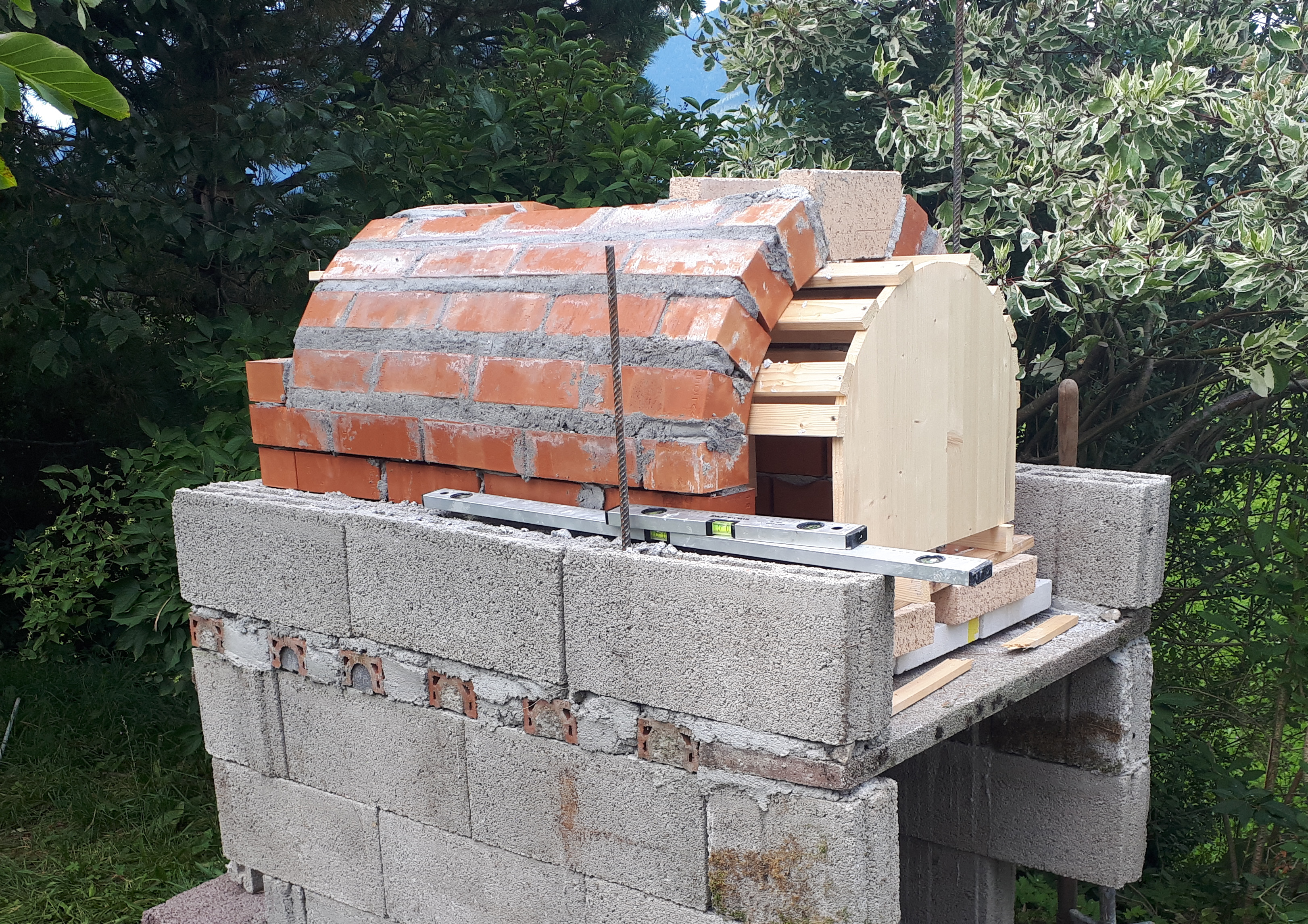 <p>Innenleben eines Tiroler Backofens</p>